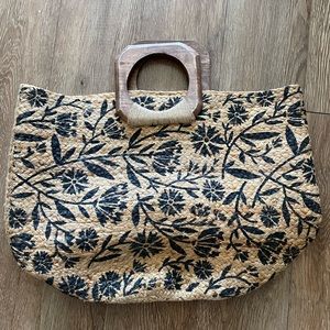 BRAND NEW straw beach bag
